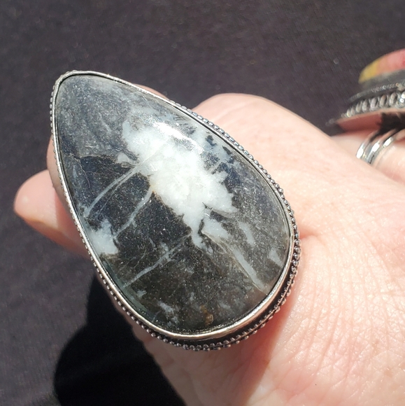 New Oversized Zebra Jasper 925 Silver Ring. - Picture 9 of 15